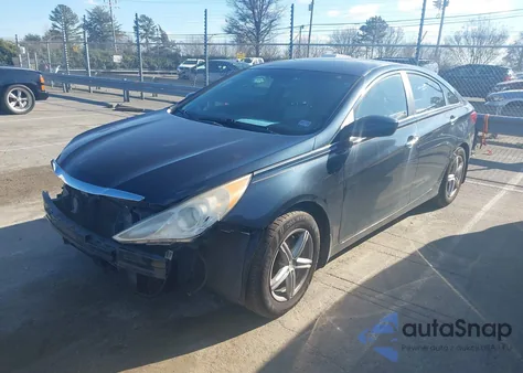 2013 Hyundai Sonata Gls z USA, uszkodzony, nr VIN 5NPEB4AC2DH665667